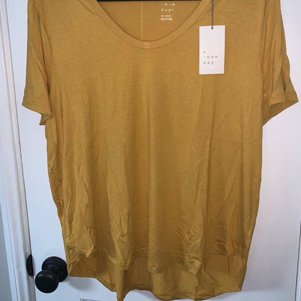 Yellow / Honey mustard color T shirt NWT